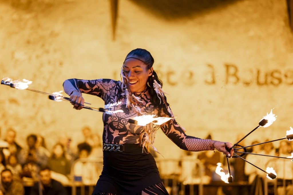 98ee5764-b725-48ff-82b1-92e4c903182f